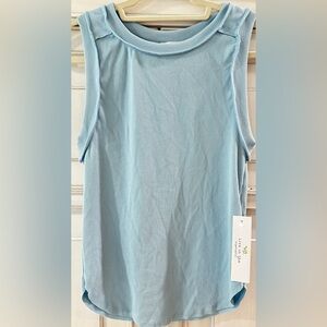 NWT SZ L Live in the Moment Sky Blue Sleeveless Muscle Tee